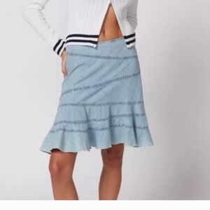NWT Urban Outfitters Millie Fluted Denim Skirt
